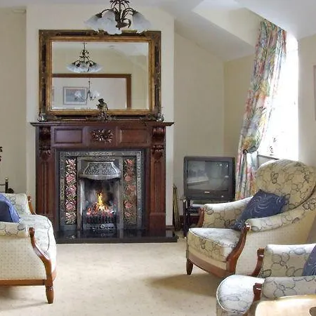 4 Bell Heights * Kenmare